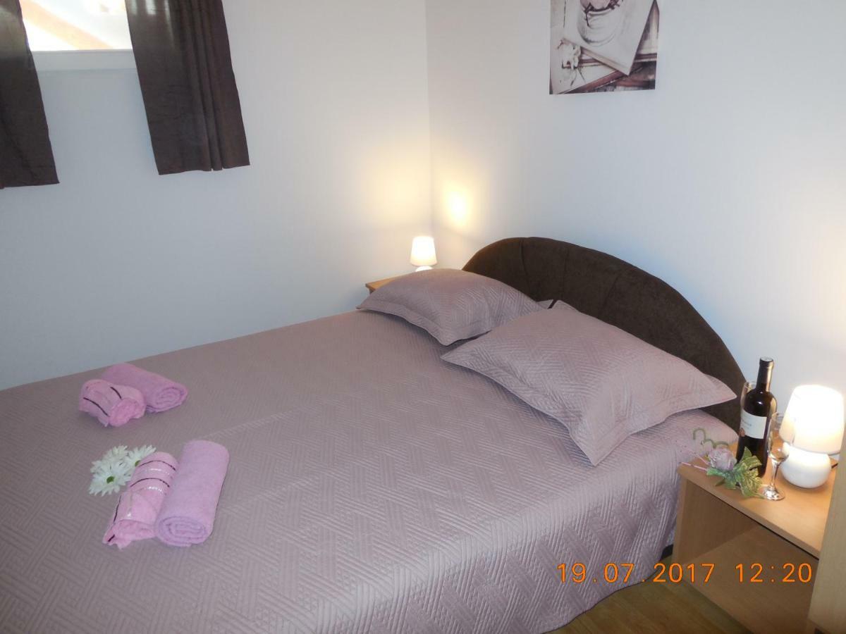 Sobe Zalac Karlovac Bagian luar foto