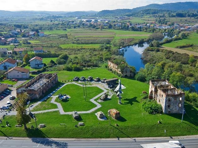 Sobe Zalac Karlovac Bagian luar foto